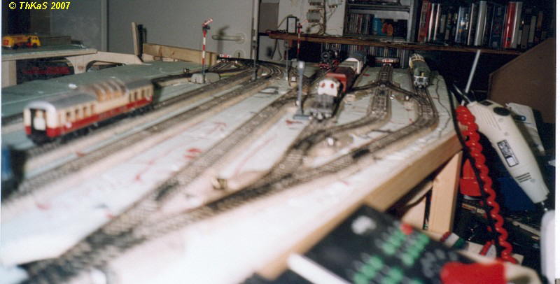 p2001_002