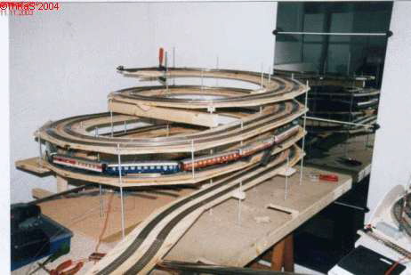 p2002_0005