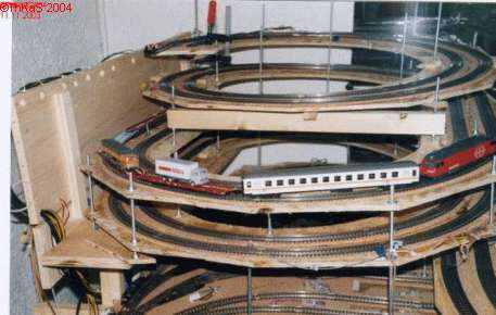 p2002_0008